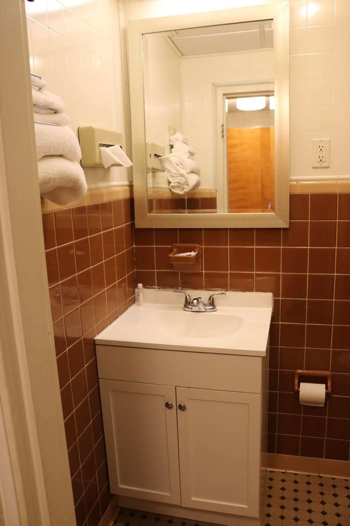 Rodeway Inn Harlan 외부 사진