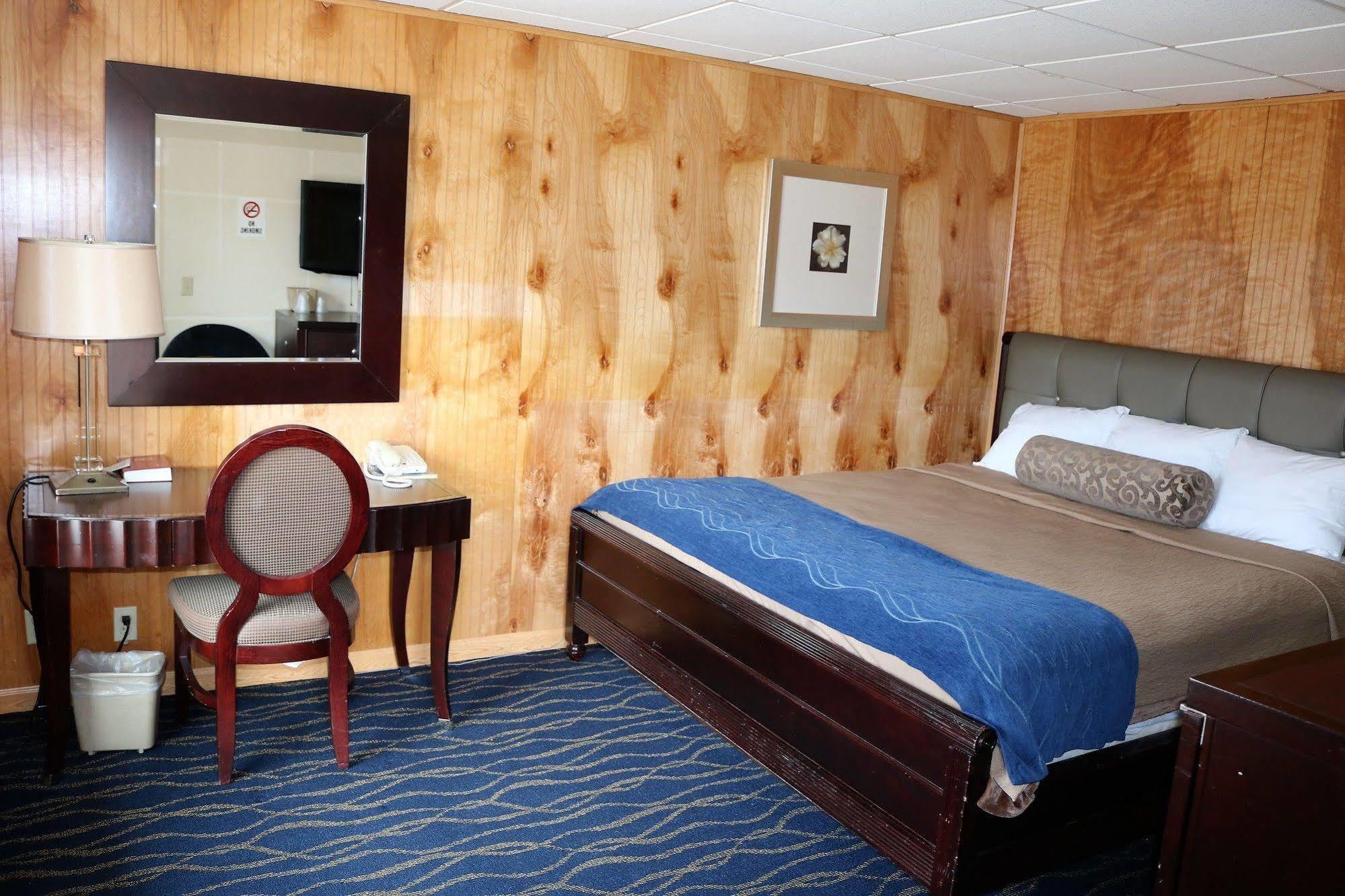 Rodeway Inn Harlan 외부 사진