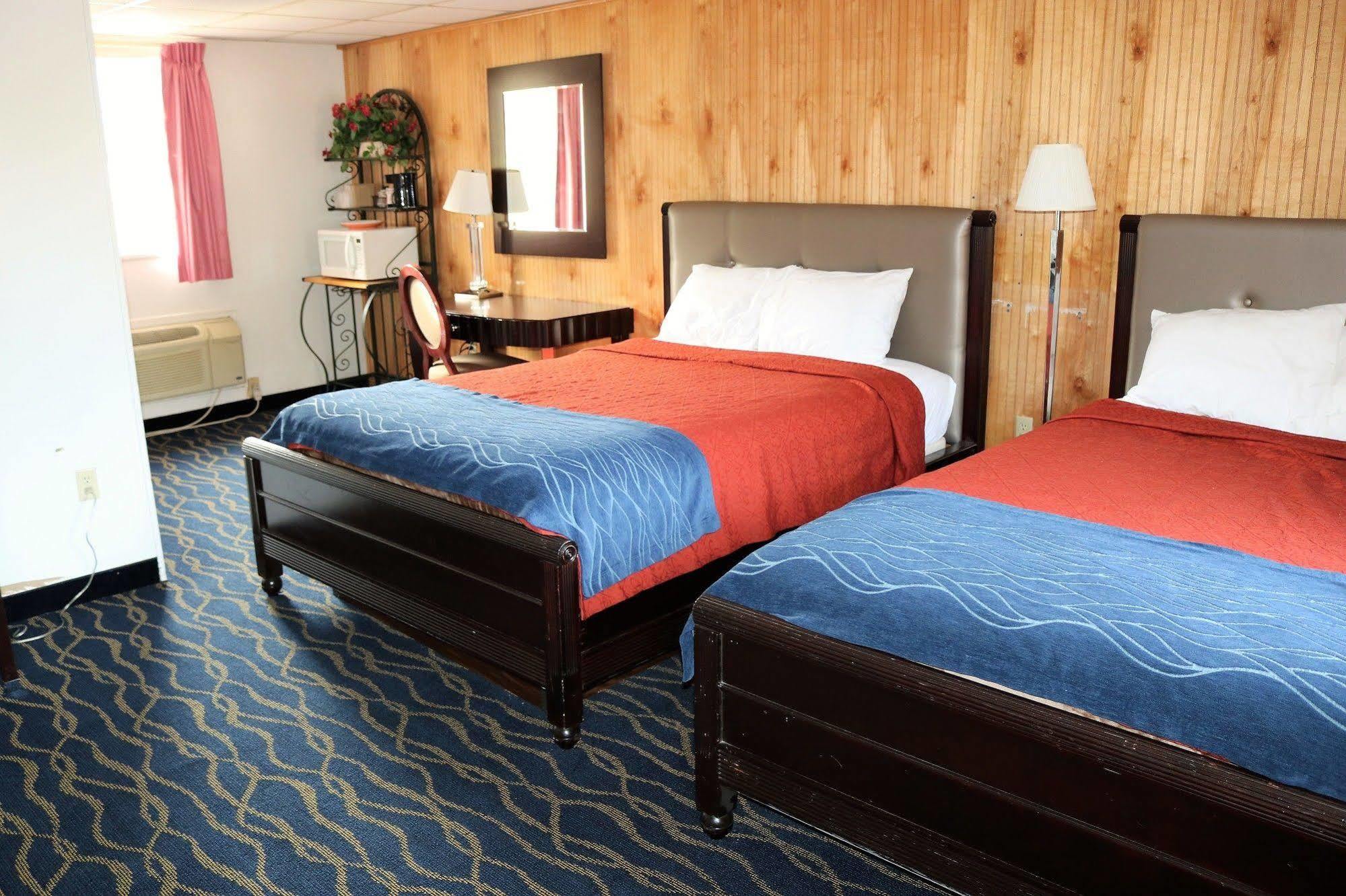 Rodeway Inn Harlan 외부 사진